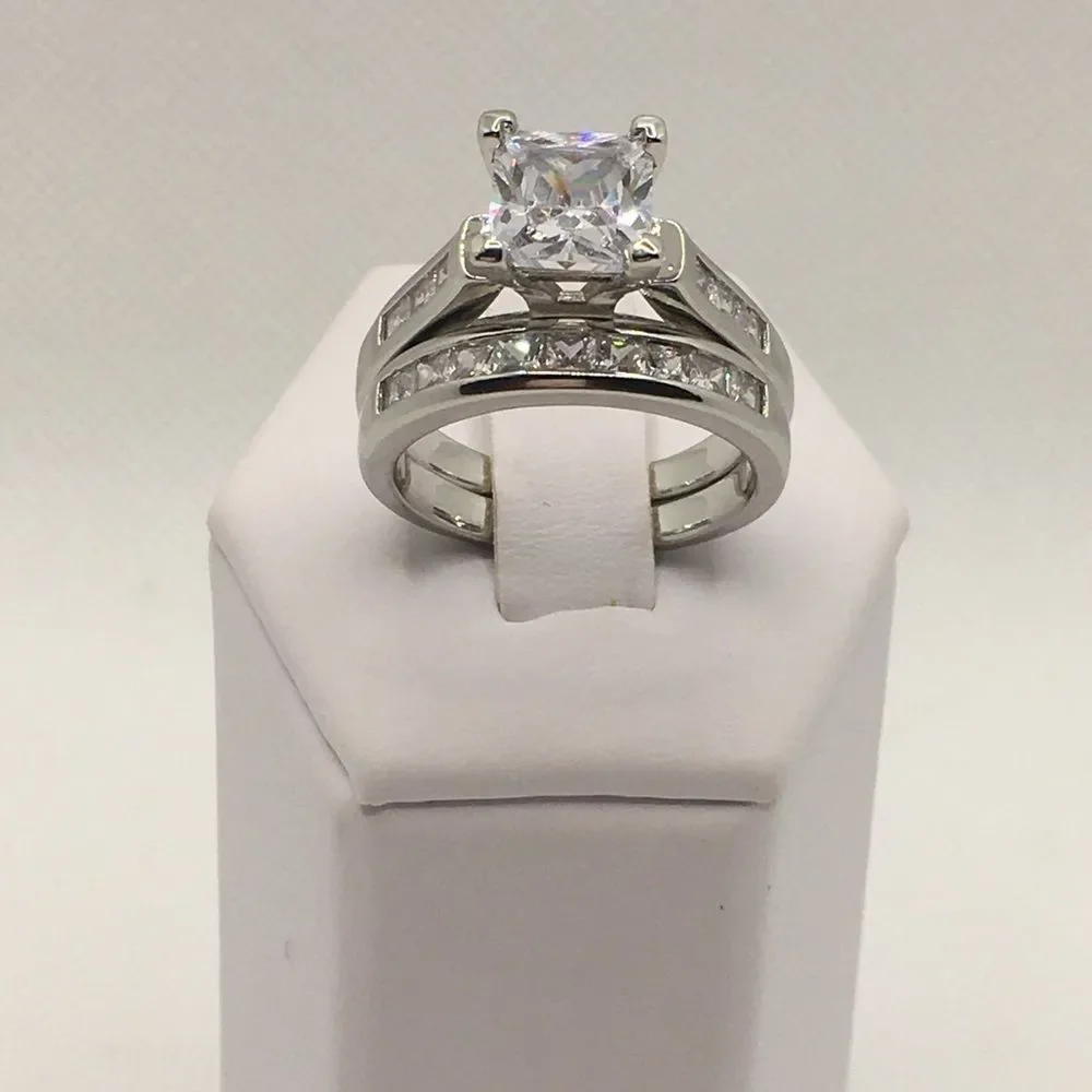 WEDDING RING